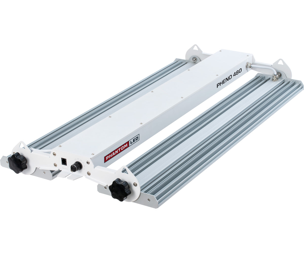 Phantom LED Phantom PHENO 440 LED 100-277V 440W MP Spectrum